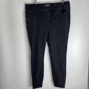 Torrid Women’s Size 22R Bombshell Skinny Jeans Black